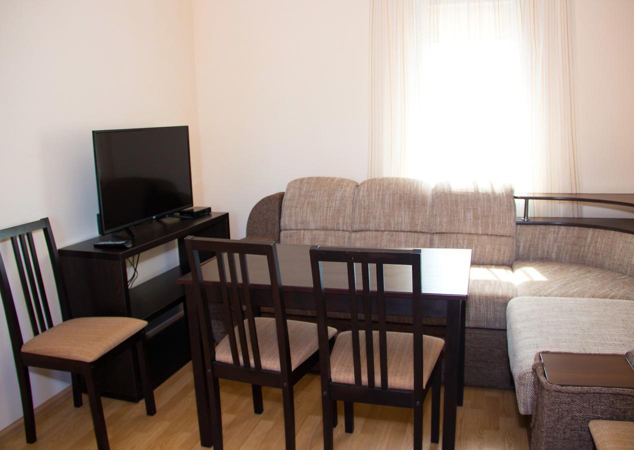 Hotel Promenad Zatoka Kültér fotó