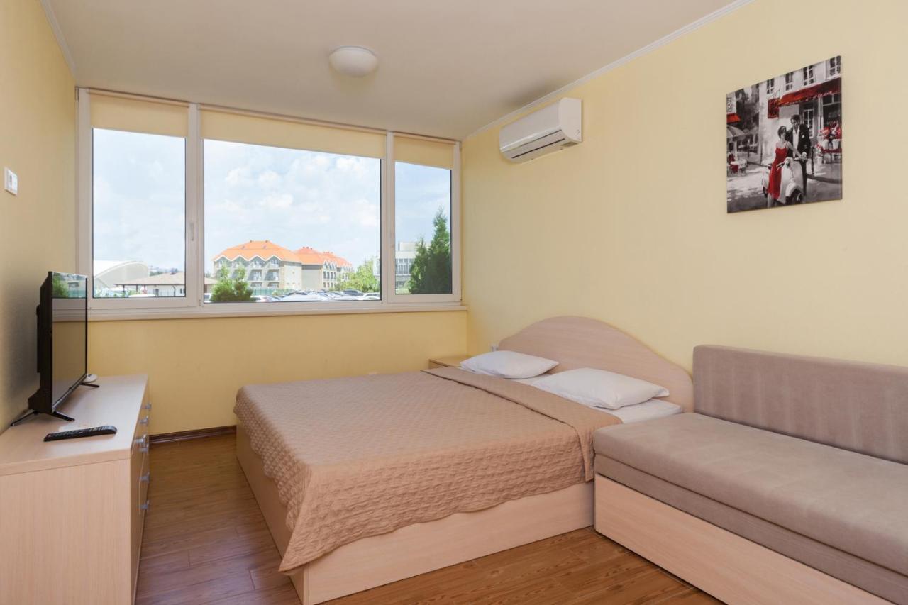 Hotel Promenad Zatoka Kültér fotó